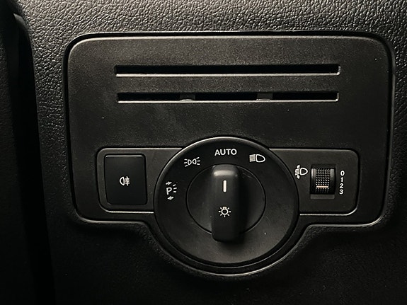 Mercedes-Benz Vito 110 15 of 30