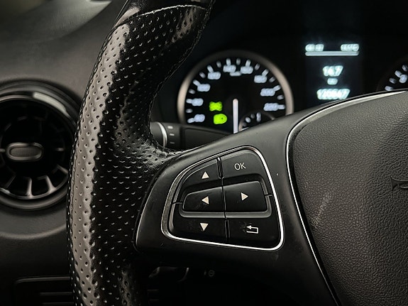 Mercedes-Benz Vito 110 20 of 30