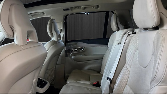 Volvo XC90 12 of 13