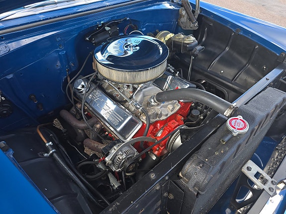 Chevrolet 210 11 of 19