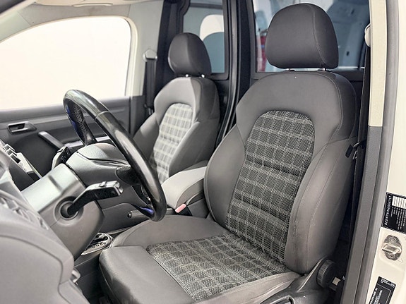 Volkswagen Caddy Maxi 10 of 20