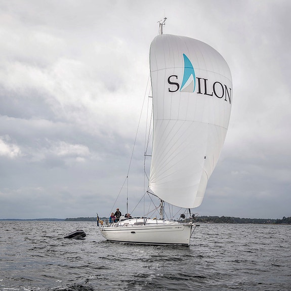 Bavaria 35 Cruiser – Mycket välutrustad med modernt elektronik- och energisystem 2 of 5