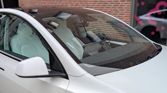Tesla Model Y 10 of 11