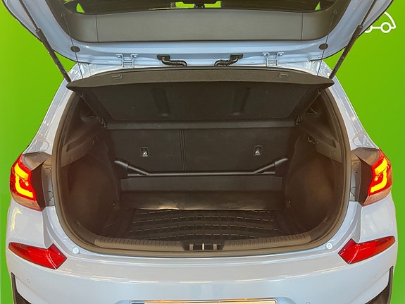 Hyundai i30 16 of 24
