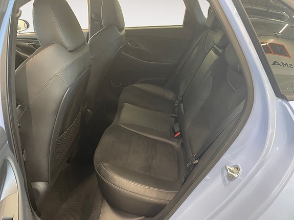 Hyundai i30 14 of 24