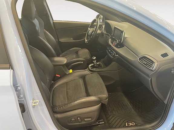 Hyundai i30 15 of 24