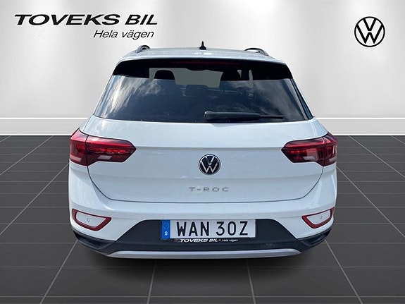 Volkswagen T-Roc 5 of 5