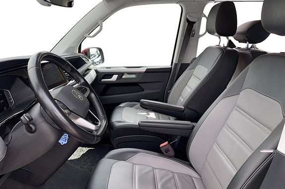 Volkswagen Multivan 10 of 14