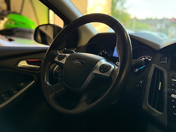 Ford Focus 16 of 20
