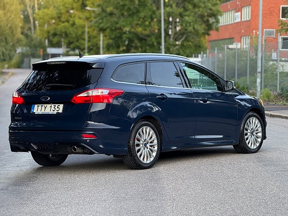 Ford Focus 9 of 20