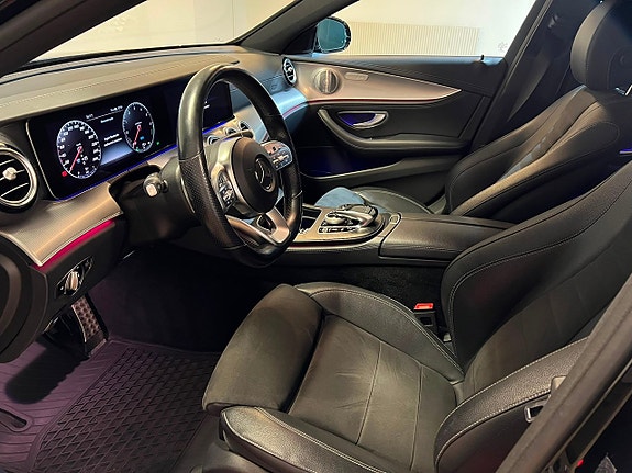 Mercedes-Benz E300 de 5 of 25