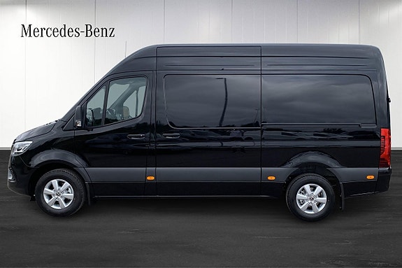 Mercedes-Benz Sprinter 319 7 of 16