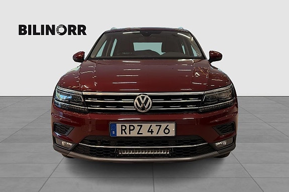 Volkswagen Tiguan 7 of 11
