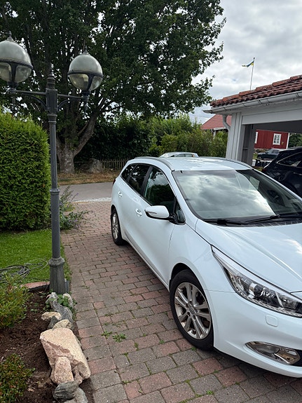 Kia Ceed 4 of 9