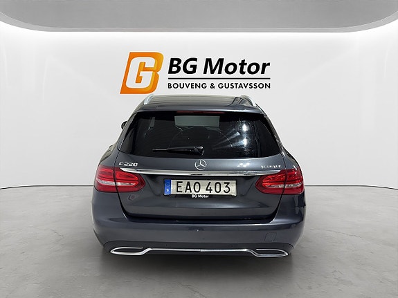 Mercedes-Benz C220 5 of 20