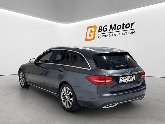 Mercedes-Benz C220 6 of 20