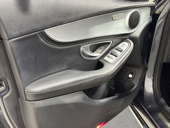 Mercedes-Benz C220 15 of 20