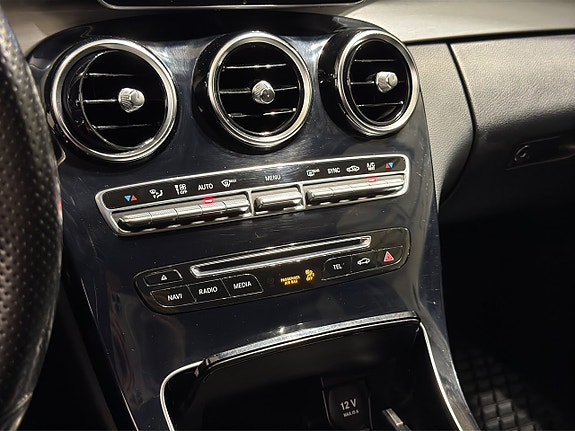 Mercedes-Benz C220 17 of 20