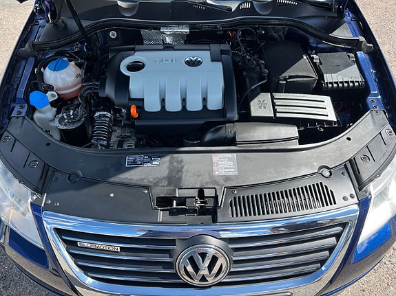 Volkswagen Passat 17 of 17