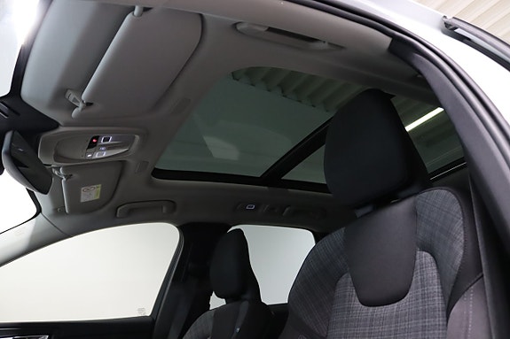 Volvo XC60 13 of 14