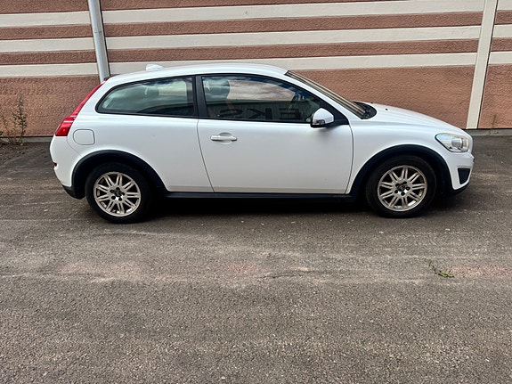 Volvo C30 4 of 6