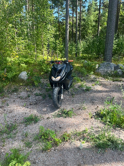 Yamaha Aerox 8 of 12