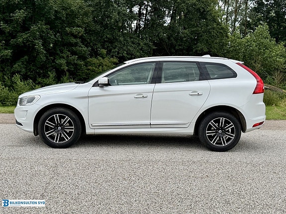 Volvo XC60 4 of 16