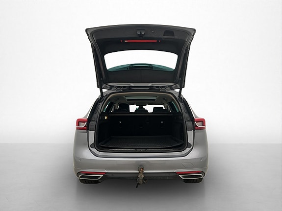Opel Insignia 27 of 30