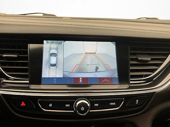 Opel Insignia 18 of 30