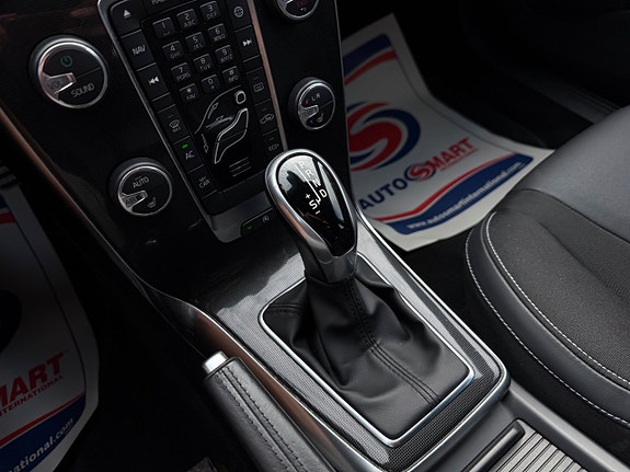 Volvo V40 20 of 24