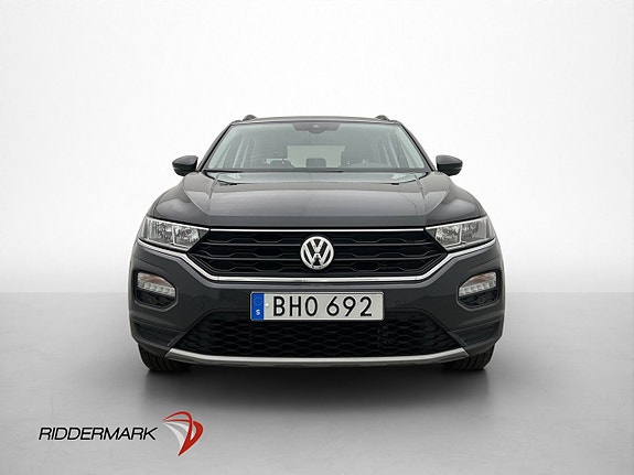 Volkswagen T-Roc 2 of 30