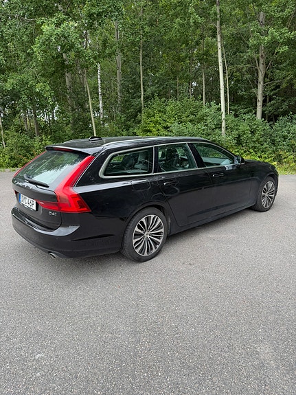 Volvo V90 4 of 9