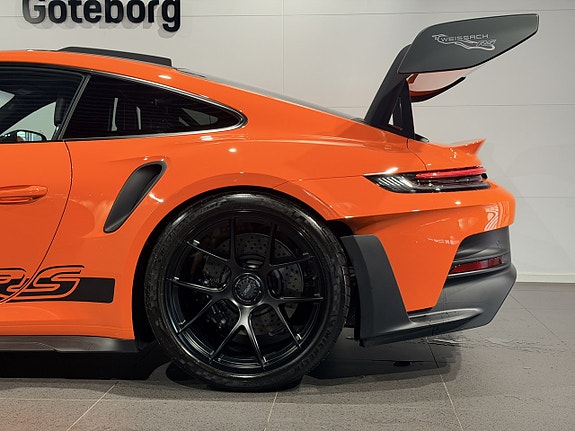 Porsche 911 GT3 RS 10 of 30