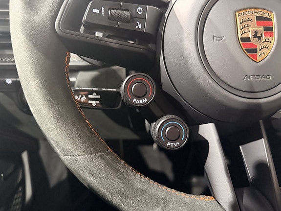 Porsche 911 GT3 RS 30 of 30
