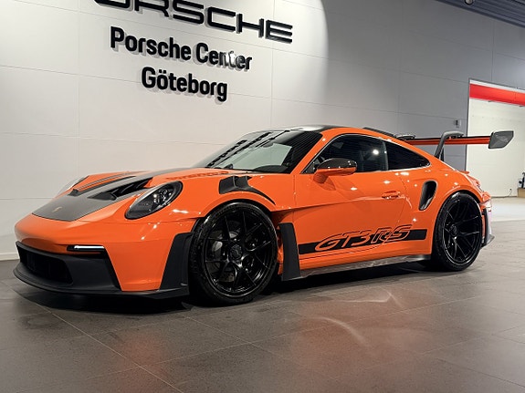 Porsche 911 GT3 RS 8 of 30