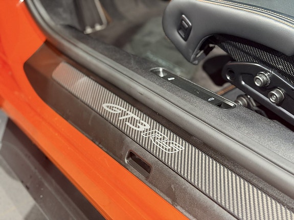Porsche 911 GT3 RS 23 of 30