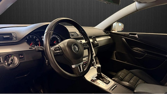 Volkswagen Passat 5 of 8