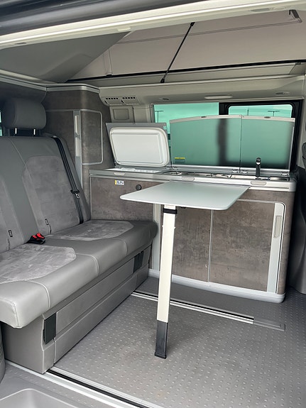 Volkswagen T6.1 California Ocean Edition 7 of 8