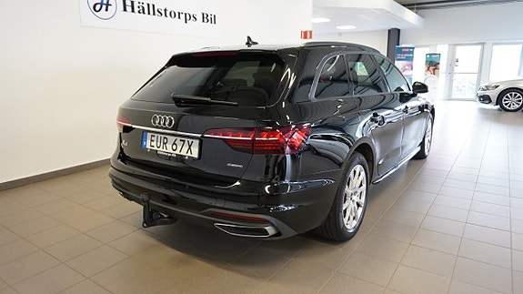 Audi A4 3 of 20