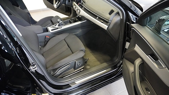 Audi A4 12 of 20