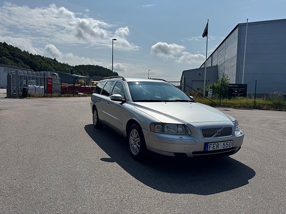 Volvo V70 10 of 20