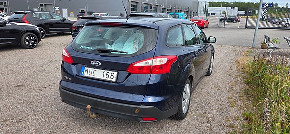 Ford Focus 3 of 5
