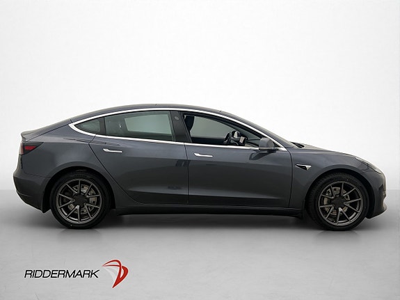 Tesla Model 3 10 of 30