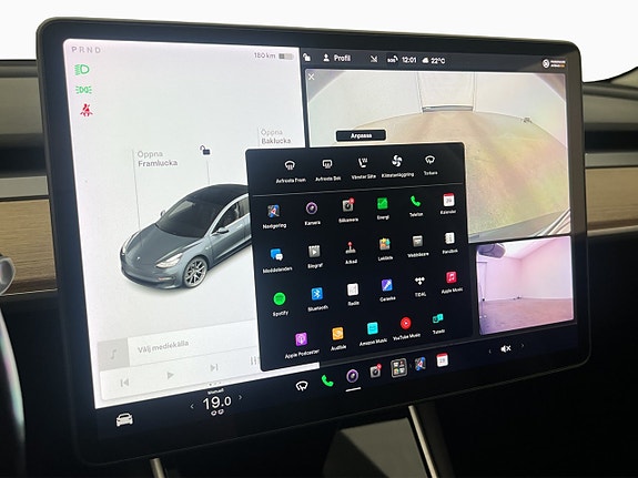Tesla Model 3 20 of 30