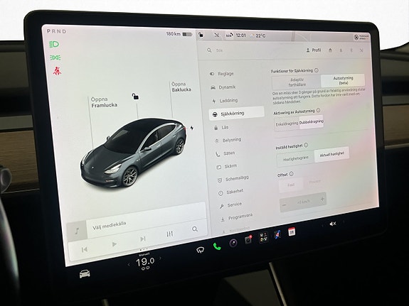 Tesla Model 3 22 of 30