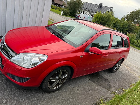 Opel Astra 7 of 9