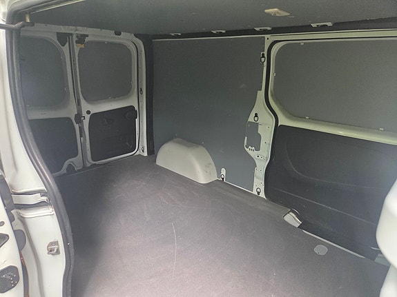 Opel Vivaro 3 of 6