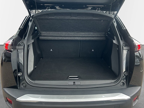 Peugeot 2008 7 of 15