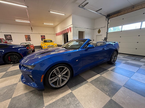Chevrolet Camaro SS 7 of 30