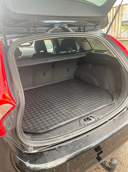 Volvo V60 21 of 30
